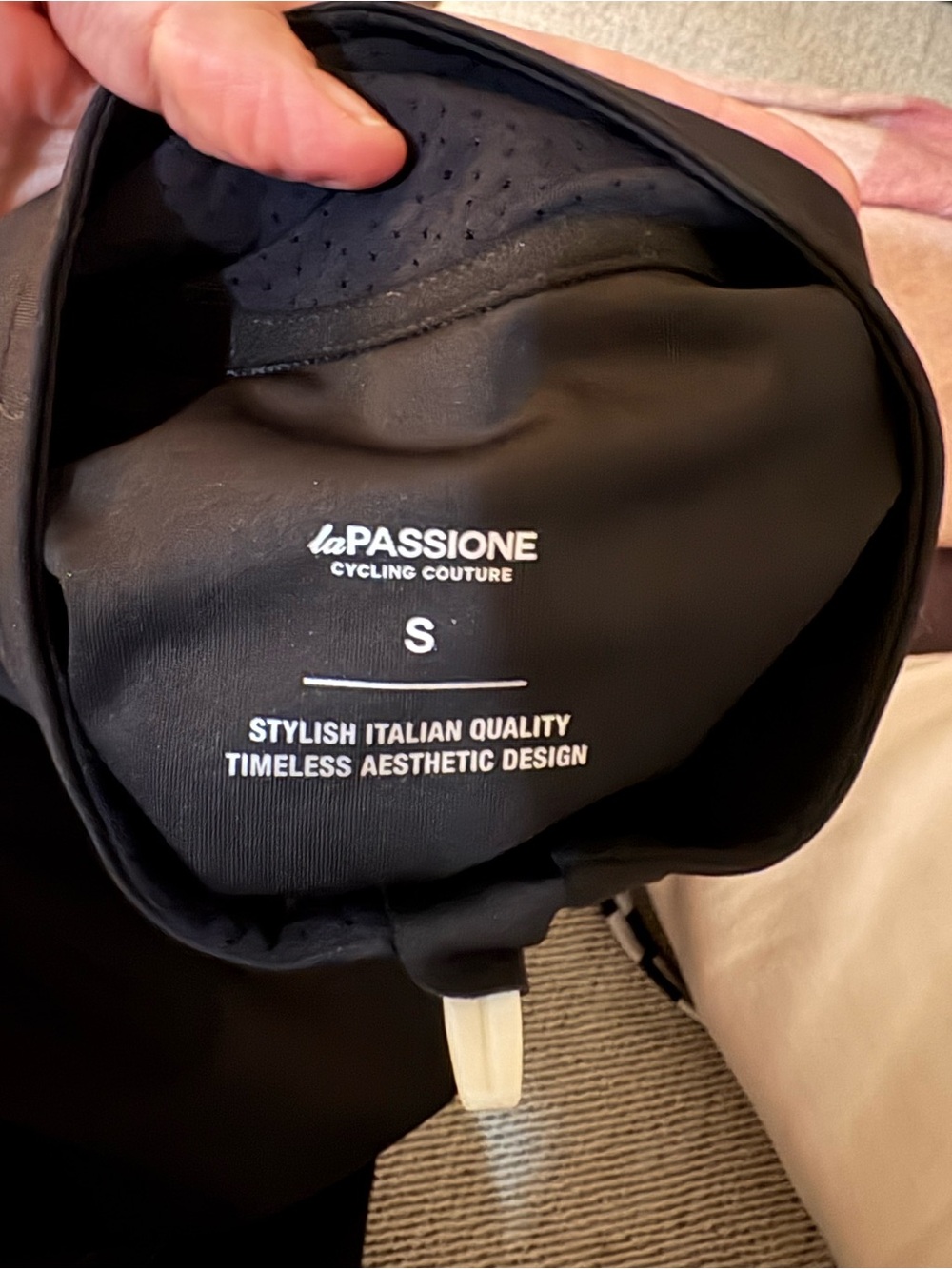 La Passione Black Short Sleeve Cycling Jersey - Picture 6 of 6